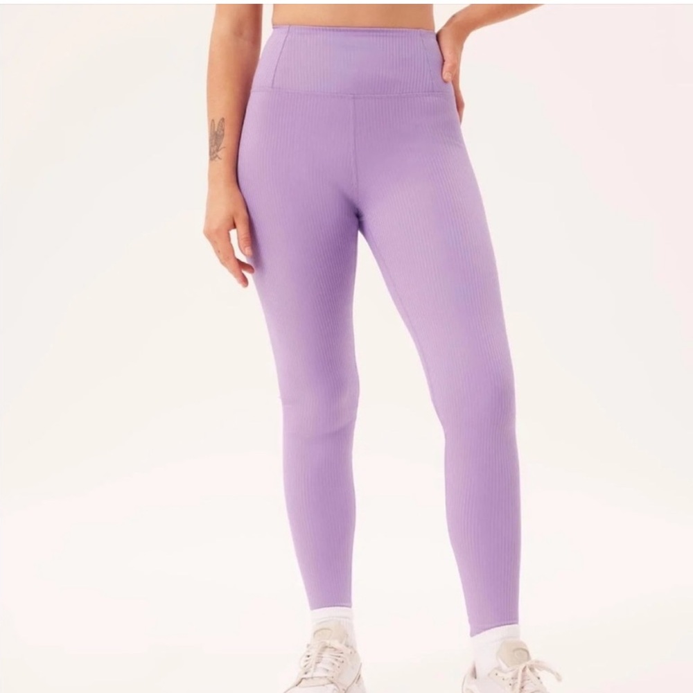 GIRLFRIEND COLLECTIVE High-rise 7/8 rib leggings in Violet